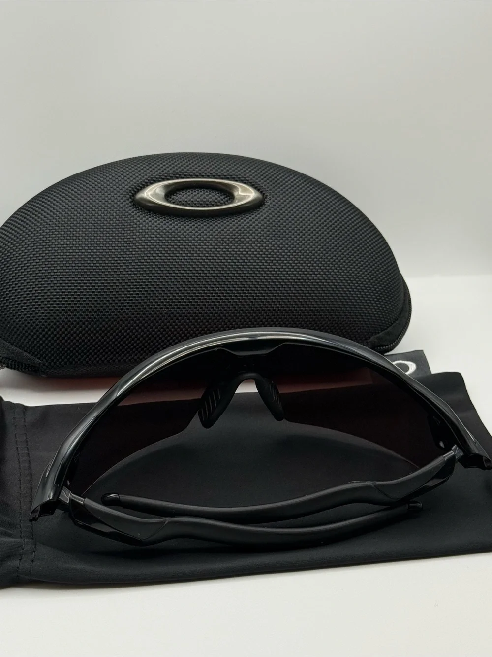 Oakley Radar EV Pitch 009211-1738